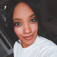 Rayelle_QT's Profile Pic