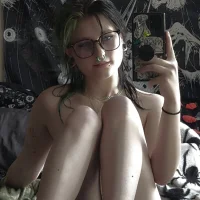 Livingdeadgrl05 Poză de profil