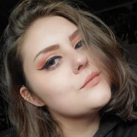 GreenGoddess69 Φωτ, Προφίλ