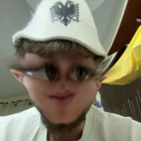 eriKing033's Profile Pic