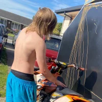 sneakybf's Profile Pic