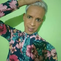 CoupleLgtbsexx's Avatar Pic