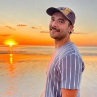 FrenchyPaul's Profile Pic
