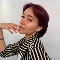 YonLazarine avatar - live cam performer on MySuperHot