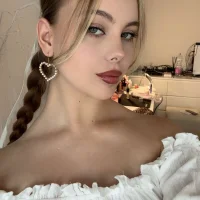 lunalico's Profile Pic