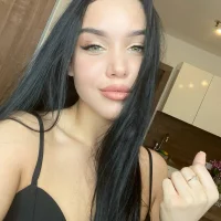 Camilla_Davis's Profile Pic
