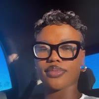 Moonzy77's Avatar Pic