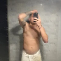 Chelinni11's Profile Pic