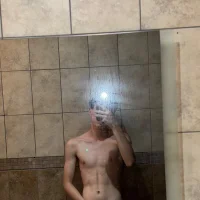 Shadowhite_'s Profile Pic