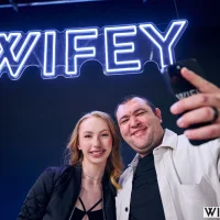 Avatar obrázek HotWifeSage