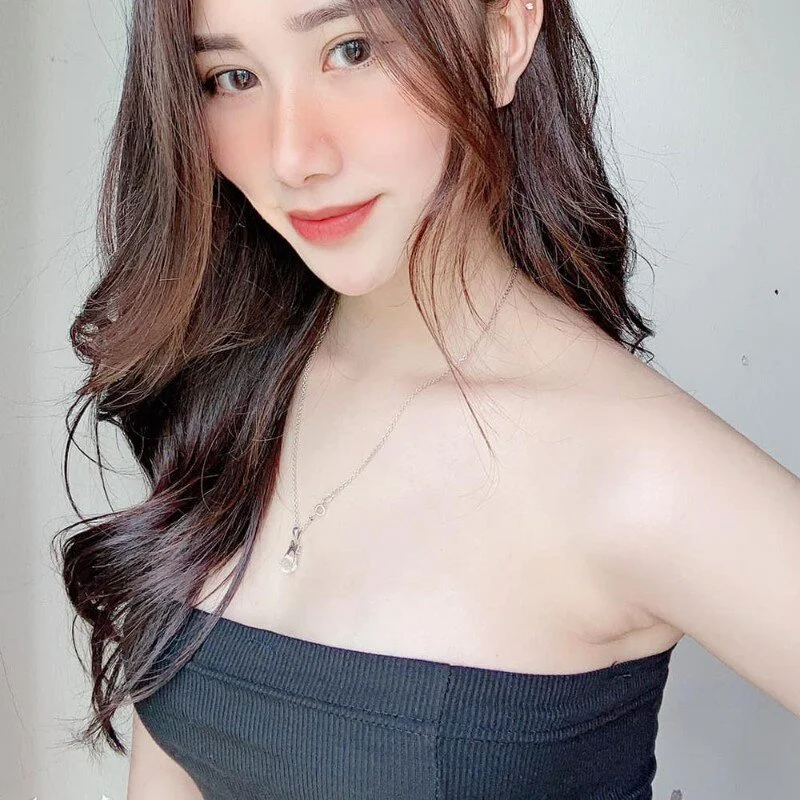 Bella8386 Stripchat profile image