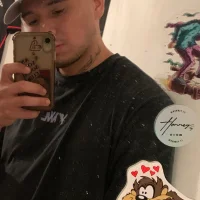 gareth97's Profile Pic