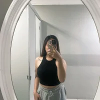 nicholeee's Profile Pic