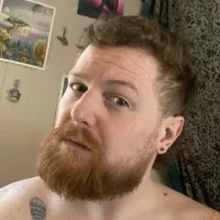 averyluck13's Profile Pic