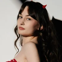 Аватар LolaPrise