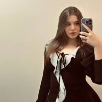 DanielaBler's Profile Pic