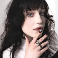 sheeny_shy's Avatar Pic