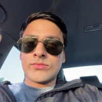 zayycums's Profile Pic