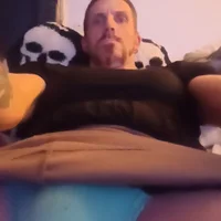 Sluttyboipussy's Avatar Photo