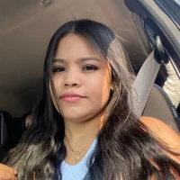 Karlaa_cutee's Profile Pic