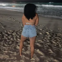 yzaah's Profile Pic