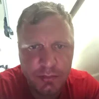 Iulianodelia's Profile Pic