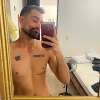 cubanpapi_98's Avatar Pic