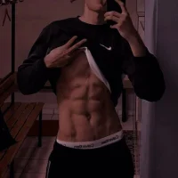 Simpatylay's Profile Pic