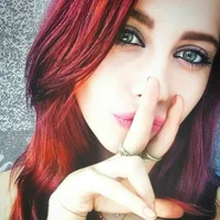 Gambar Profil LeaSunders