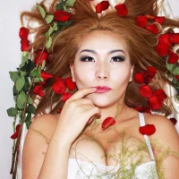 KatrinMonDi's Profile Pic