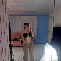 daphne_skinnyy's Profile Pic