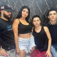 SexShowGngBng webcam