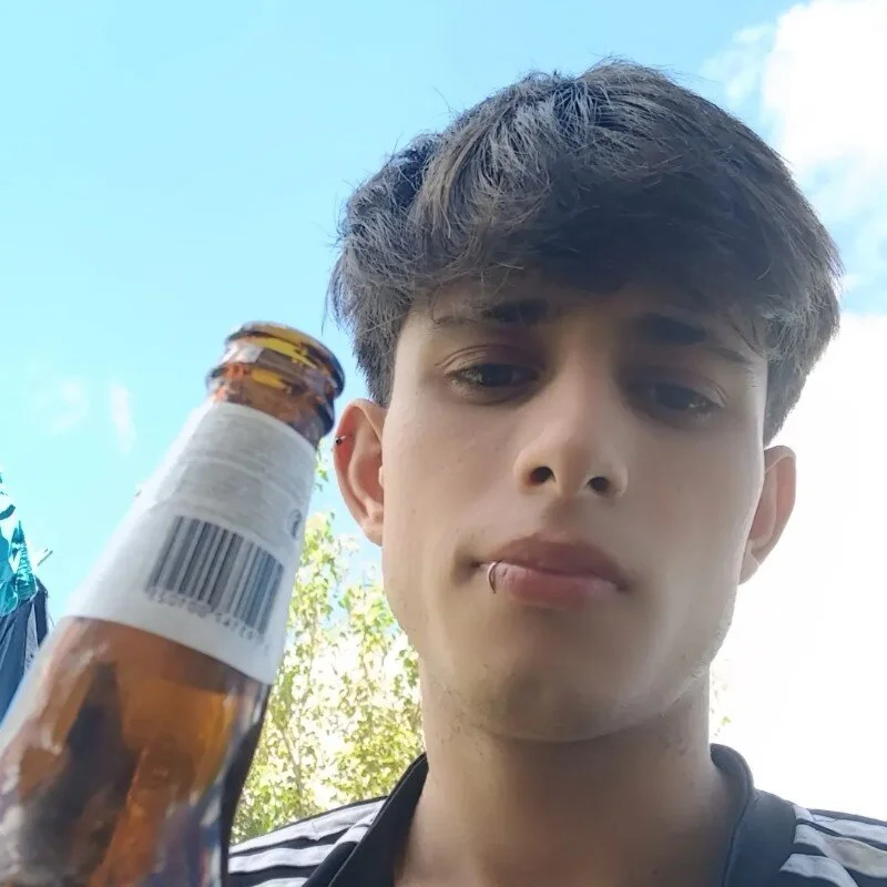 ateerre123 profile photo