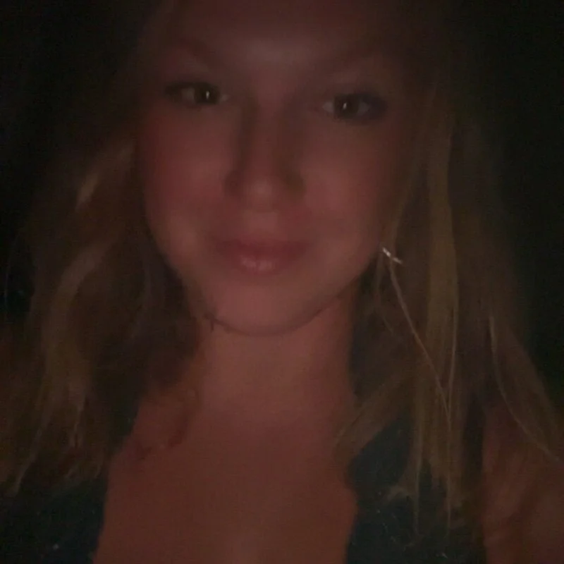 redleiigh profile photo