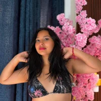 Loren_Molly's Profile Pic