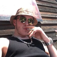 LongkariG007's Profile Pic