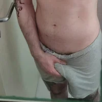 Slika avatara modela Wh1teOni