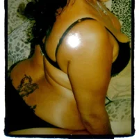 leeleeizme's Profile Pic