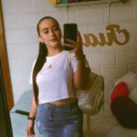 violetweber18's Profile Pic