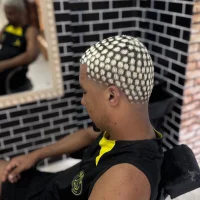 mlkdiscreto's Avatar Pic