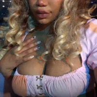 nesiaj21's Profile Pic