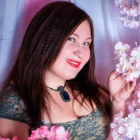 AmylleStar 的个人资料图片