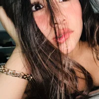 Bellixxxtu's Offline Chat Room