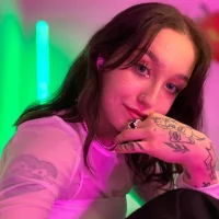 DeborahRiveras's Profile Pic