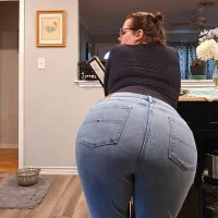 valeriejane's Profile Pic