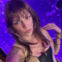 RiotXOXO's Avatar Pic