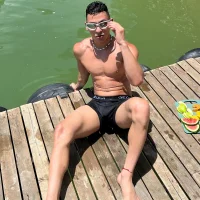 liuscast22's Avatar Pic