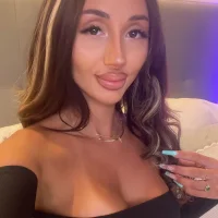 صورة الملف الشخصي لـ JenniferLovve