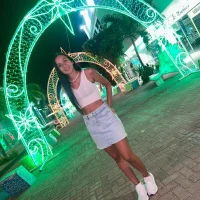 sweetblondie_12's Profile Pic