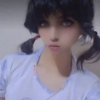 Liil_bunny Adlı Modelin Avatarı